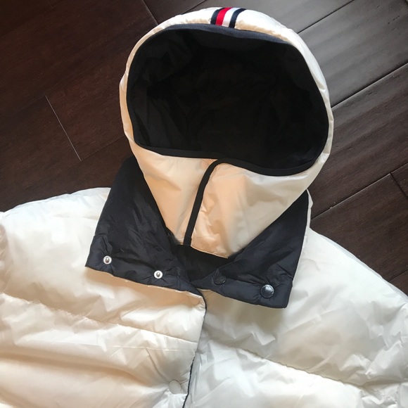 TOMMY HILFIGER Reversible Hooded Puffer - Picture 3 of 15